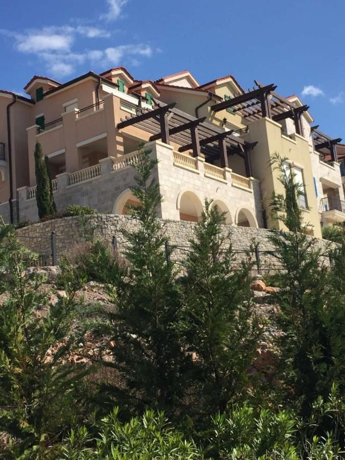 Апартаменты Lustica Bay Тиват-32